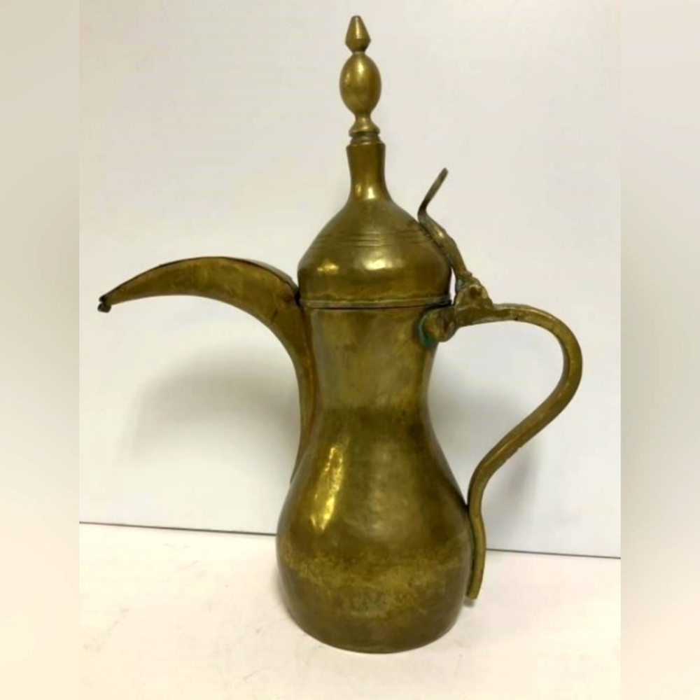Antique Arabic Turkish Middle Eastern  Coffeepot Brass Teapot 18 inches tall
